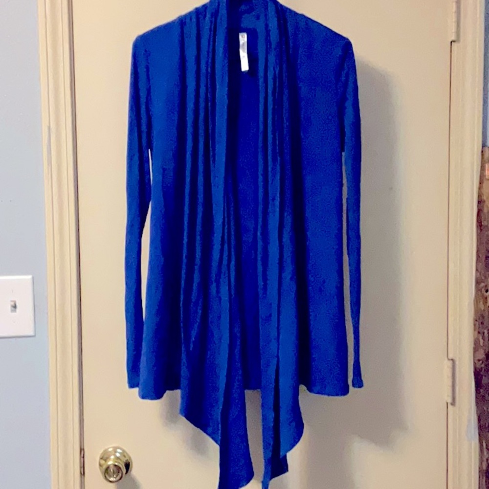 Fabletics cardigan size xs NWT